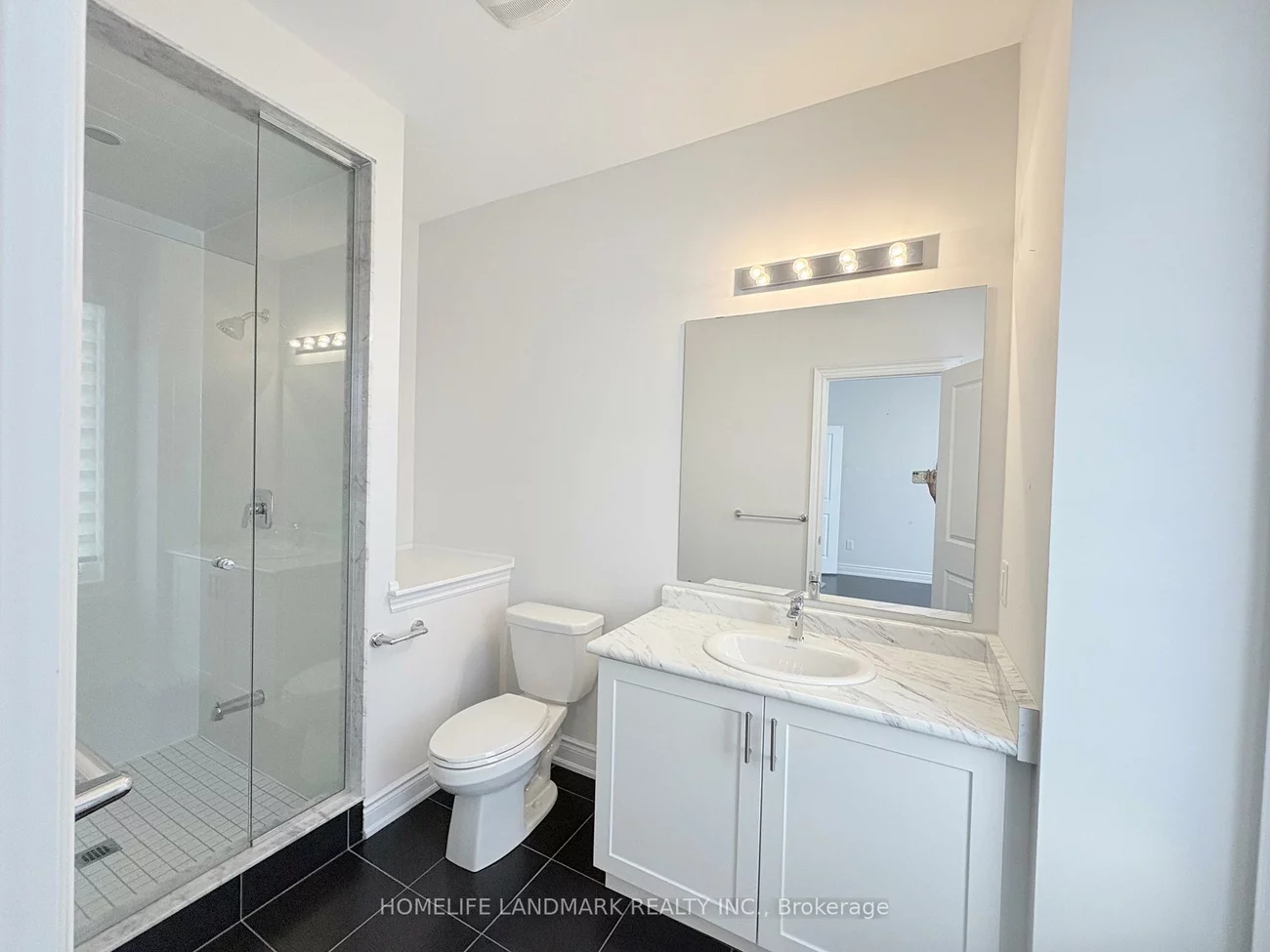 96, Threshing Mill, 1008 - GO Glenorchy, Oakville