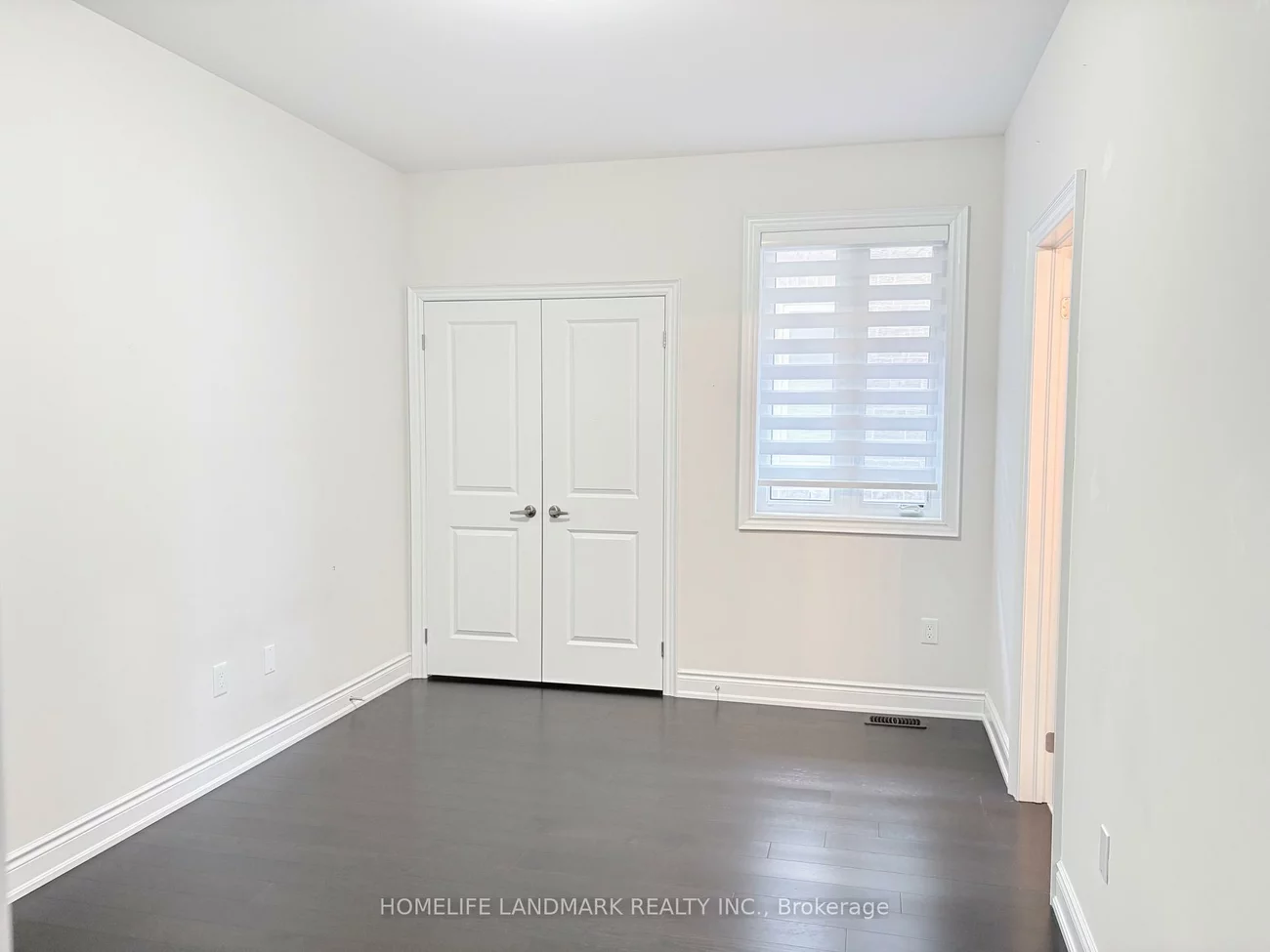 96, Threshing Mill, 1008 - GO Glenorchy, Oakville