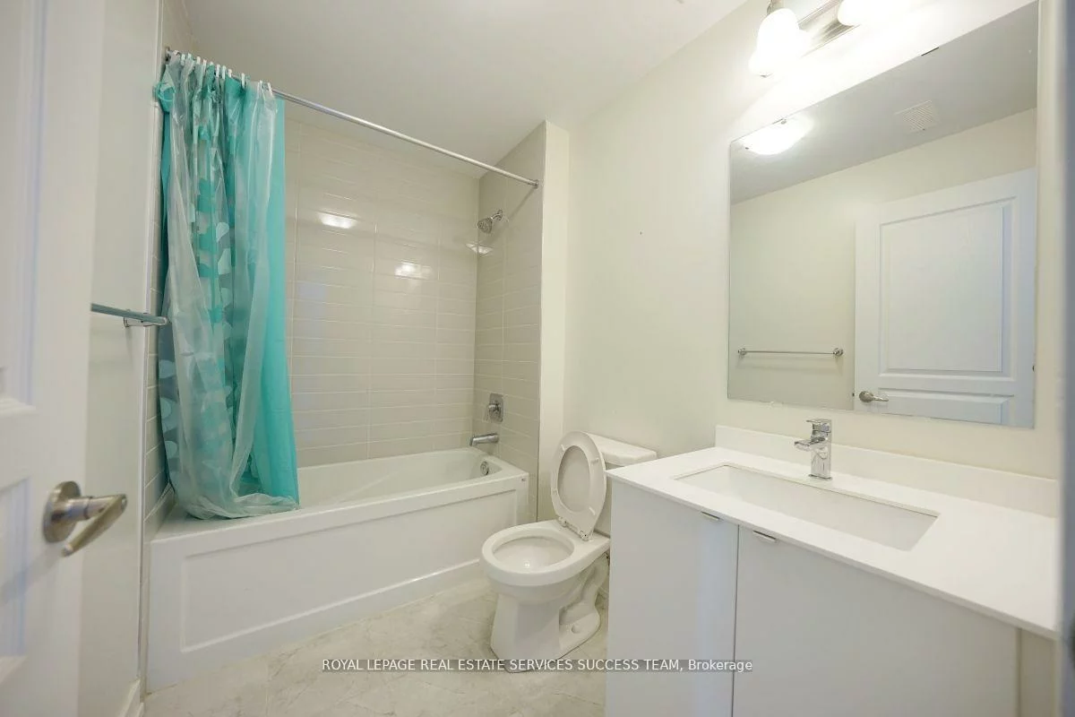 3074, Ernest Appelbe, 1008 - GO Glenorchy, Oakville