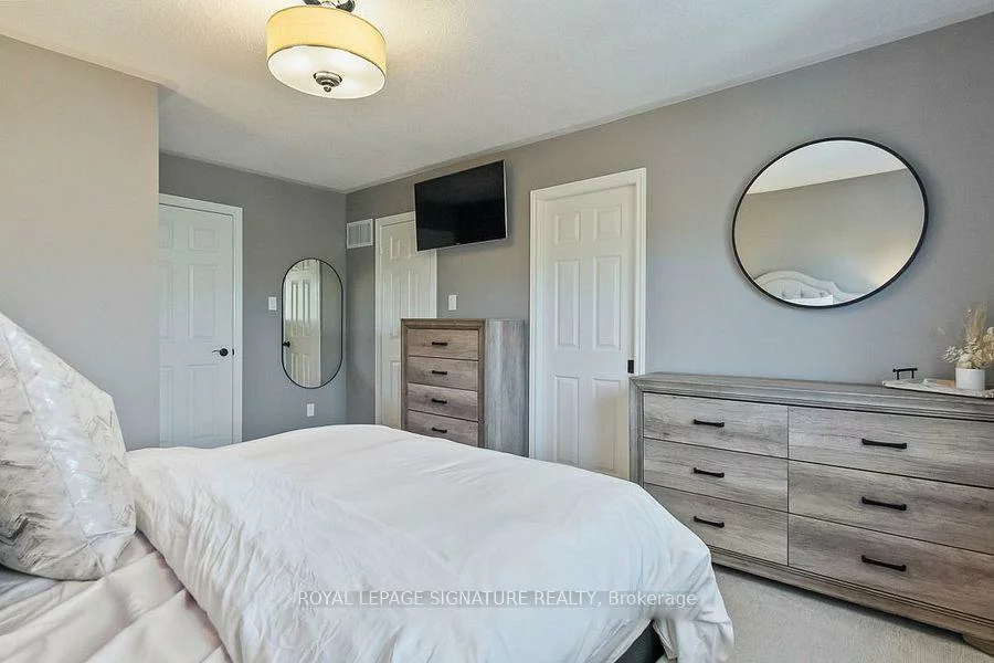 2129, Glenfield, 1022 - WT West Oak Trails, Oakville