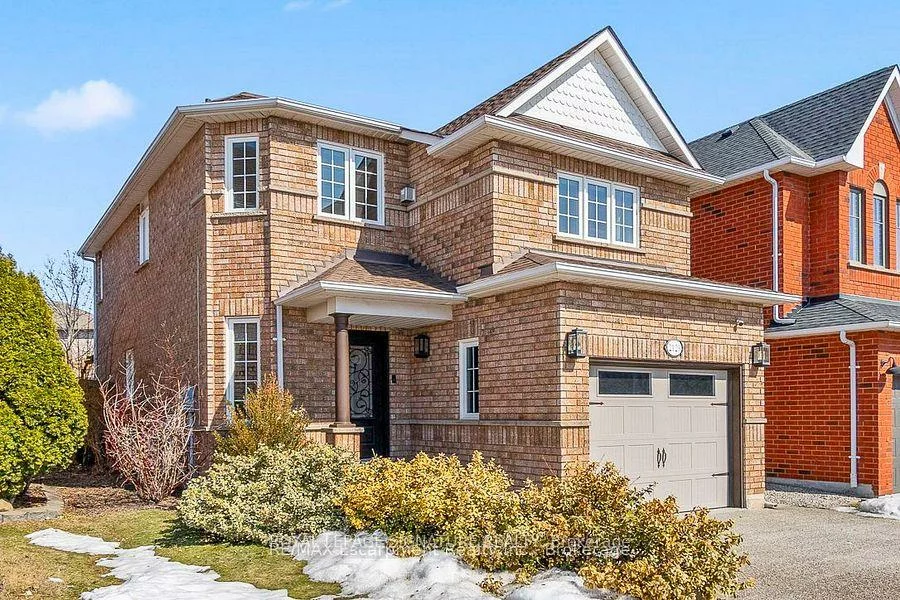 2129, Glenfield, 1022 - WT West Oak Trails, Oakville