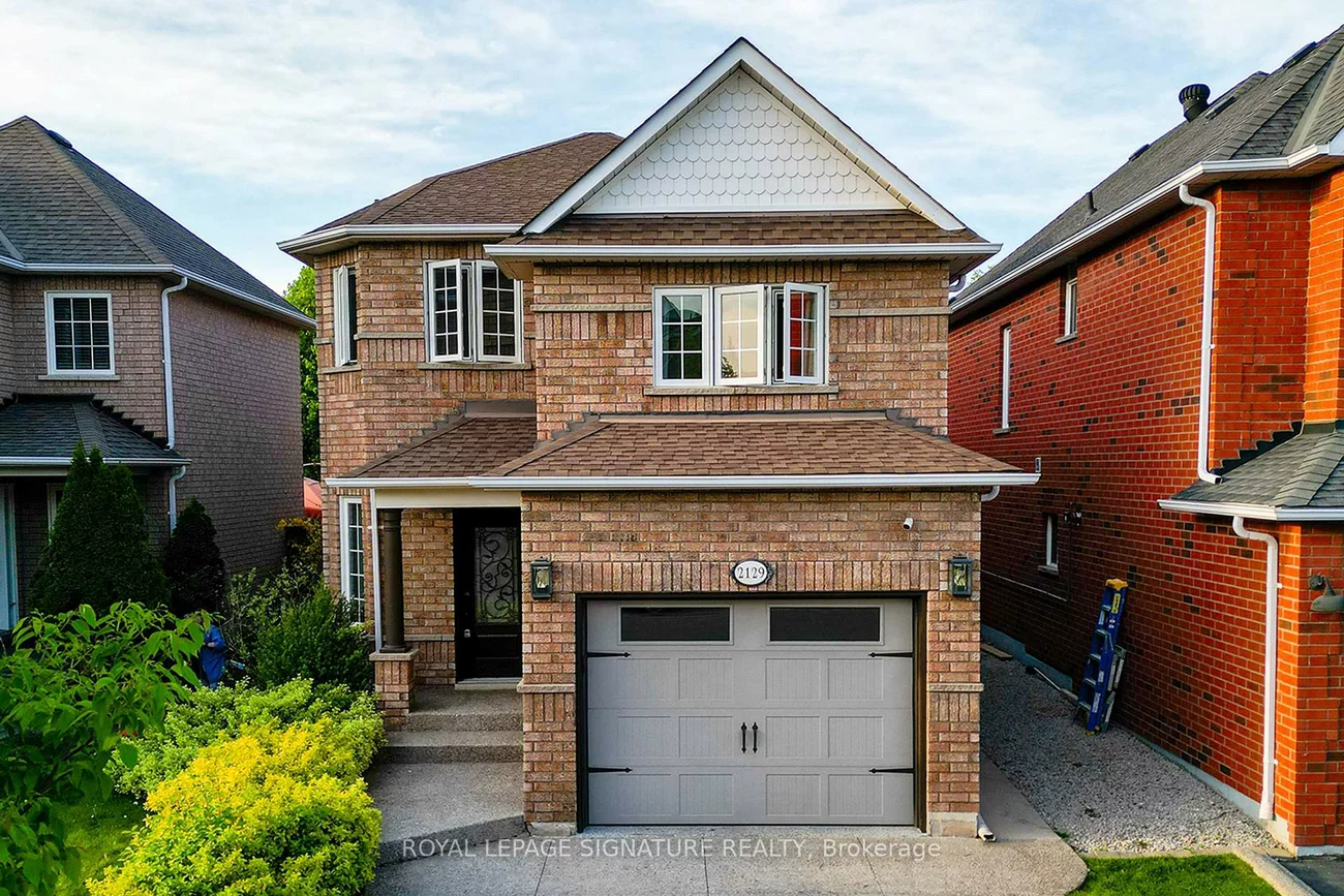 2129, Glenfield, 1022 - WT West Oak Trails, Oakville