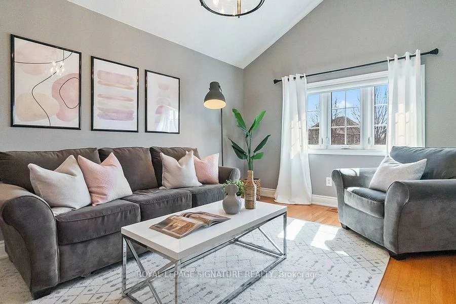 2129, Glenfield, 1022 - WT West Oak Trails, Oakville