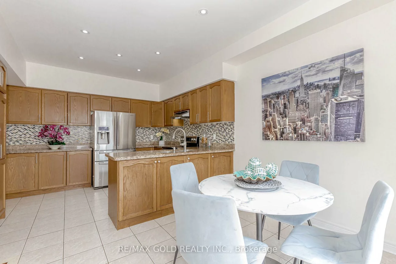 1250, Anthonia, 1010 - JM Joshua Meadows, Oakville