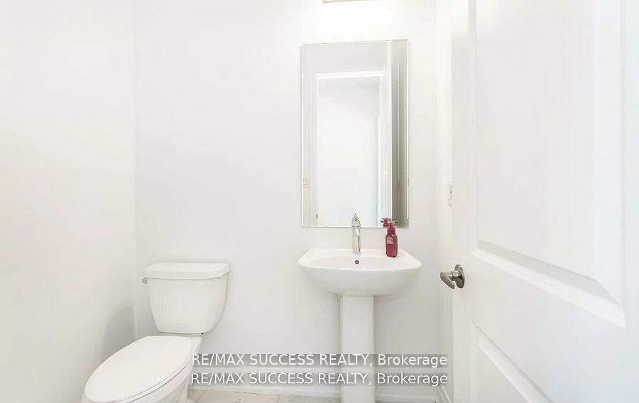 3130, Travertine, 1012 - NW Northwest, Oakville