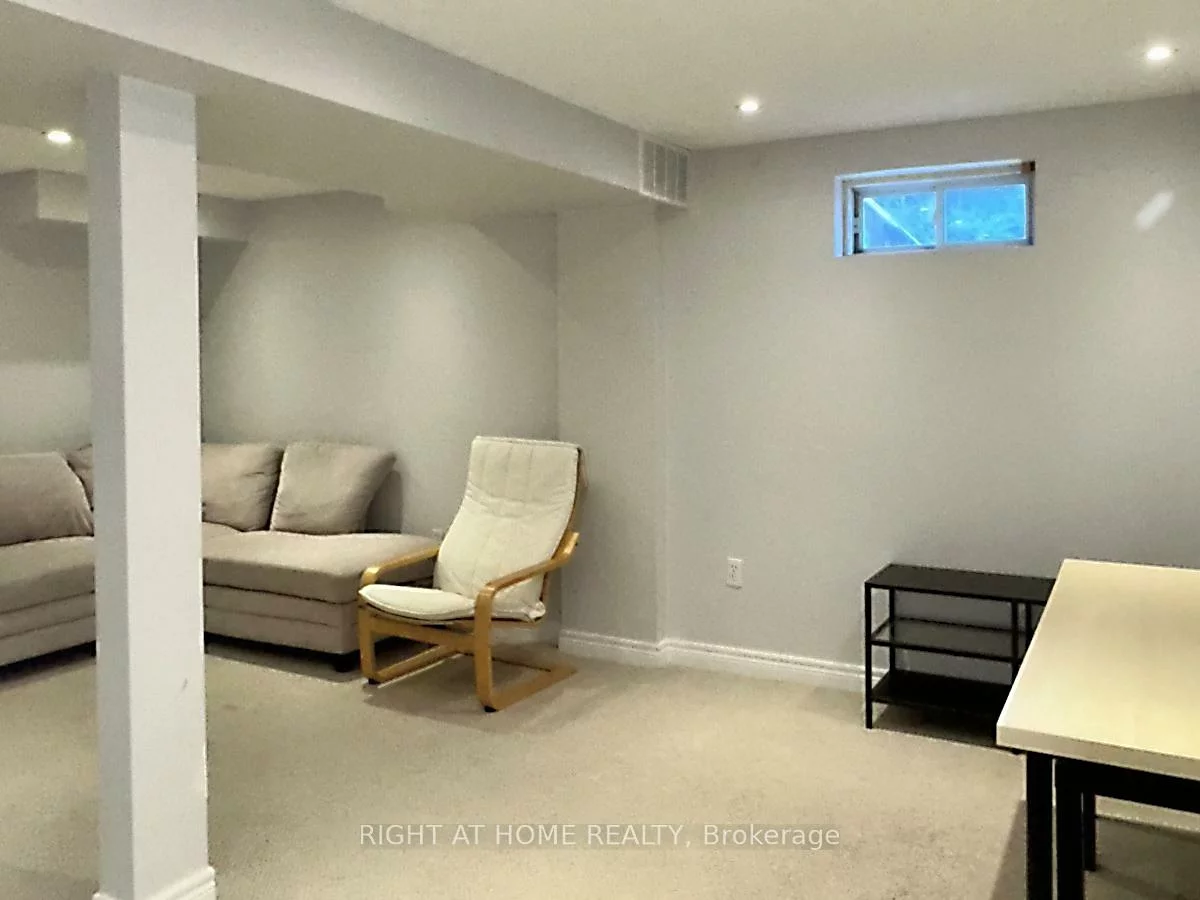 346, Riverstone, 1018 - WC Wedgewood Creek, Oakville