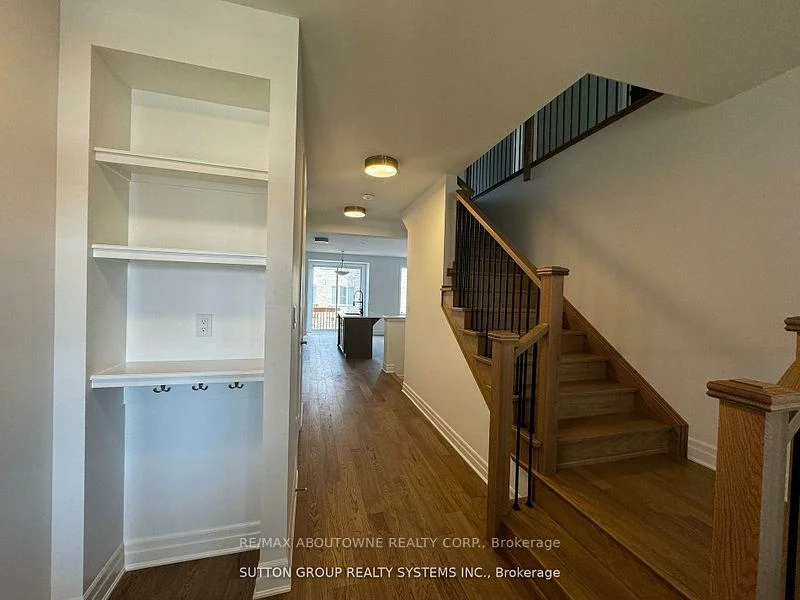 1232, Wheat Boom, 1010 - JM Joshua Meadows, Oakville