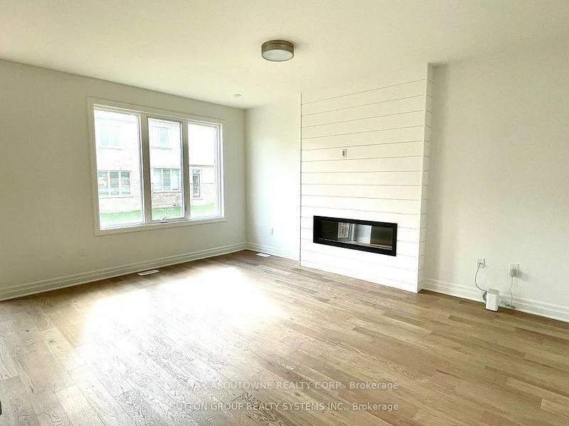 1232, Wheat Boom, 1010 - JM Joshua Meadows, Oakville