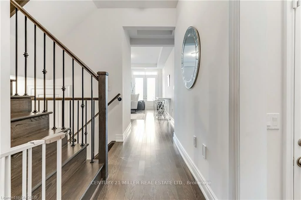 3136, Post, 1008 - GO Glenorchy, Oakville