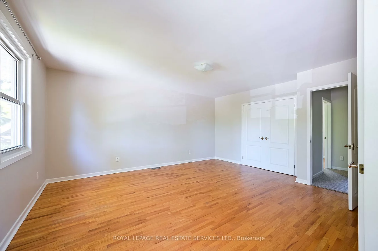 2471, Meadowood, 1001 - BR Bronte, Oakville