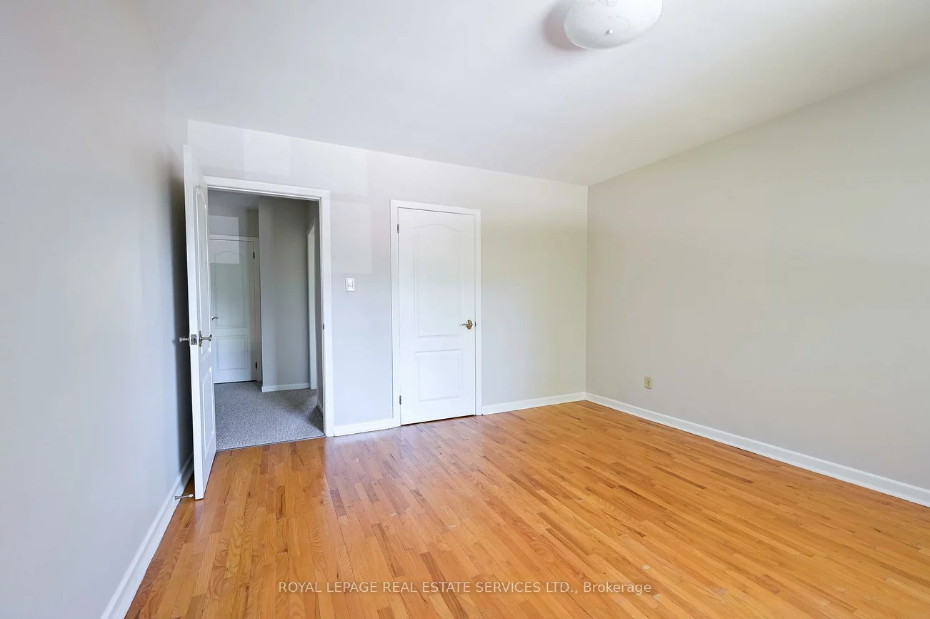 2471, Meadowood, 1001 - BR Bronte, Oakville