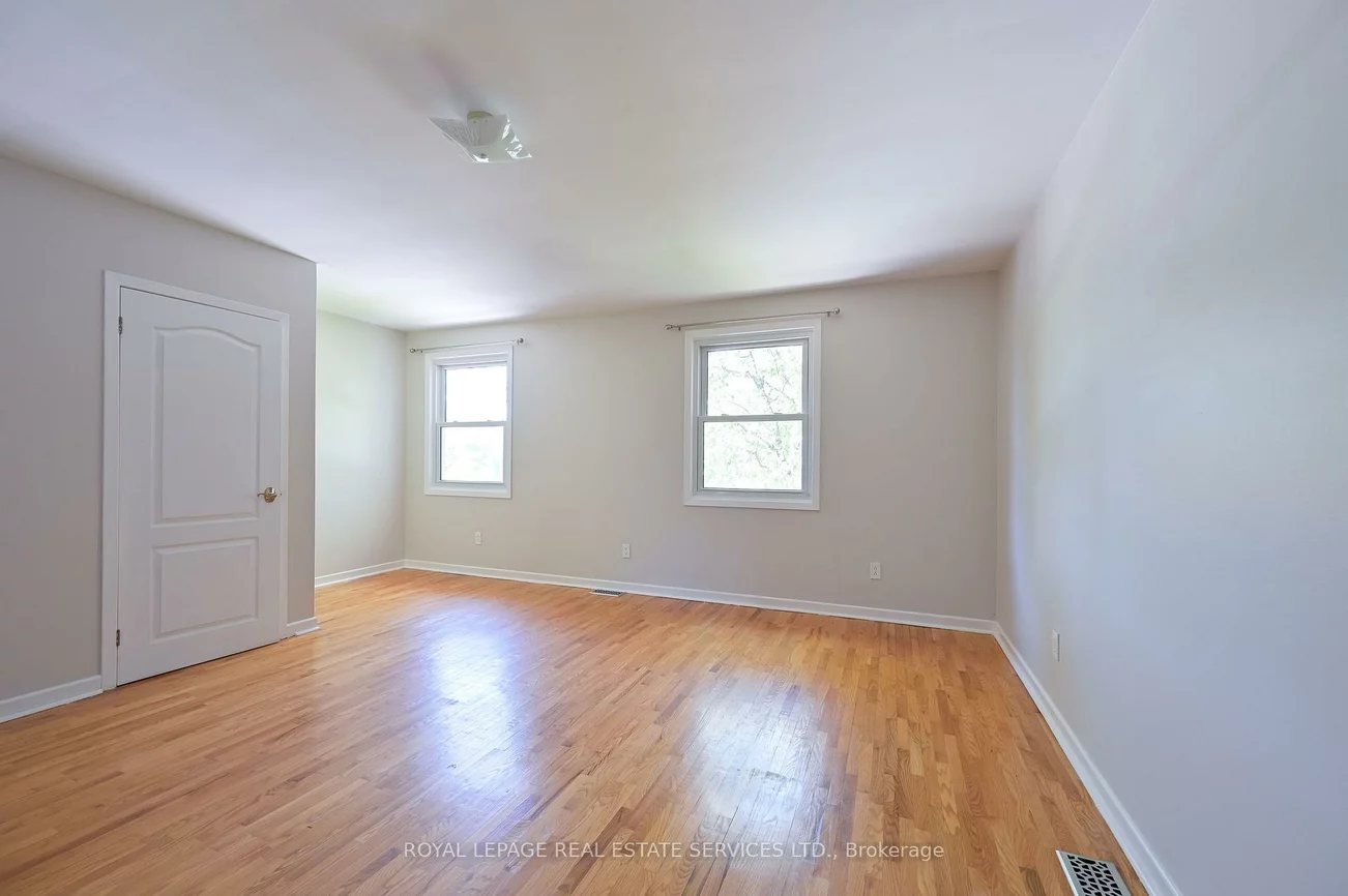 2471, Meadowood, 1001 - BR Bronte, Oakville