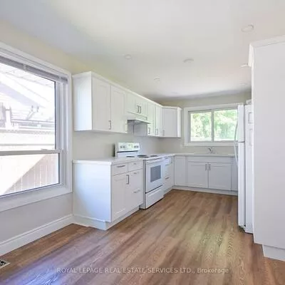 2471, Meadowood, 1001 - BR Bronte, Oakville