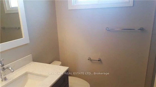 2075, Salmon, 1001 - BR Bronte, Oakville