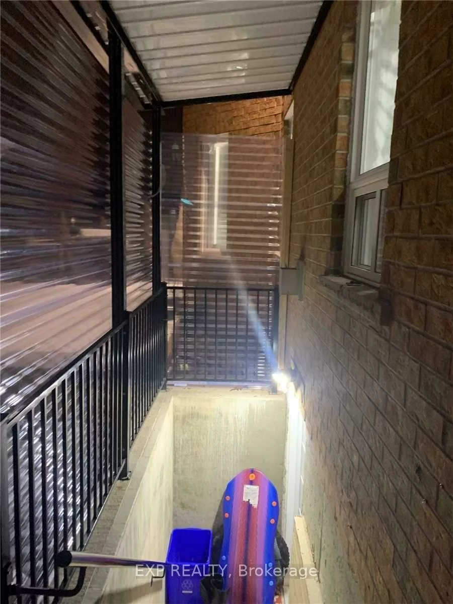 2054, Kingsridge, 1019 - WM Westmount, Oakville