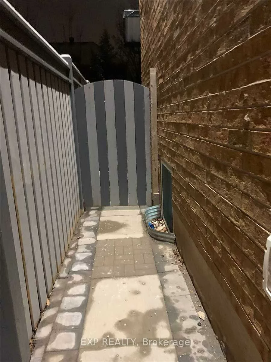 2054, Kingsridge, 1019 - WM Westmount, Oakville