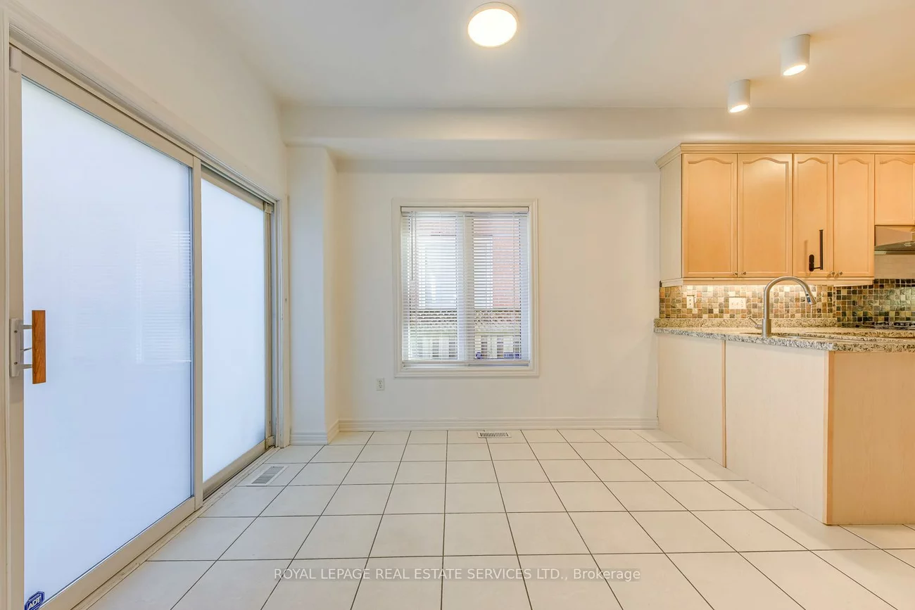 2457, Hilda, 1009 - JC Joshua Creek, Oakville