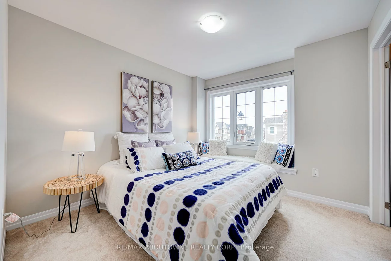 385, Dahlia, 1008 - GO Glenorchy, Oakville