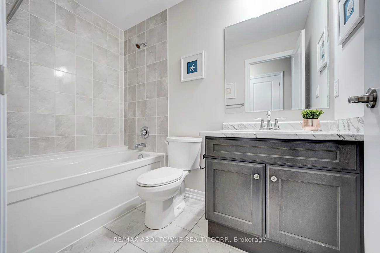 385, Dahlia, 1008 - GO Glenorchy, Oakville