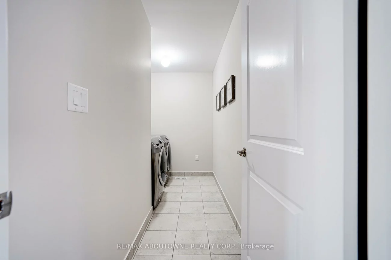 385, Dahlia, 1008 - GO Glenorchy, Oakville