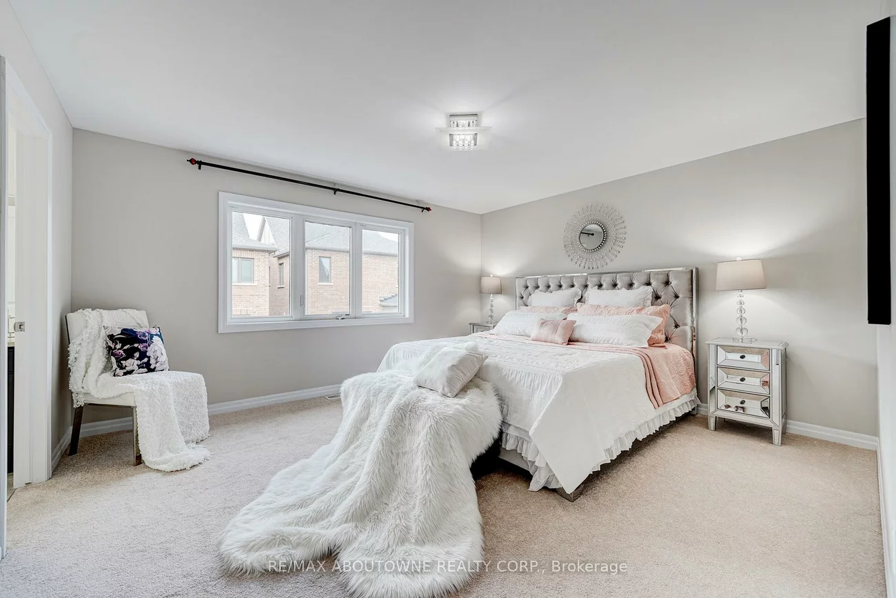 385, Dahlia, 1008 - GO Glenorchy, Oakville