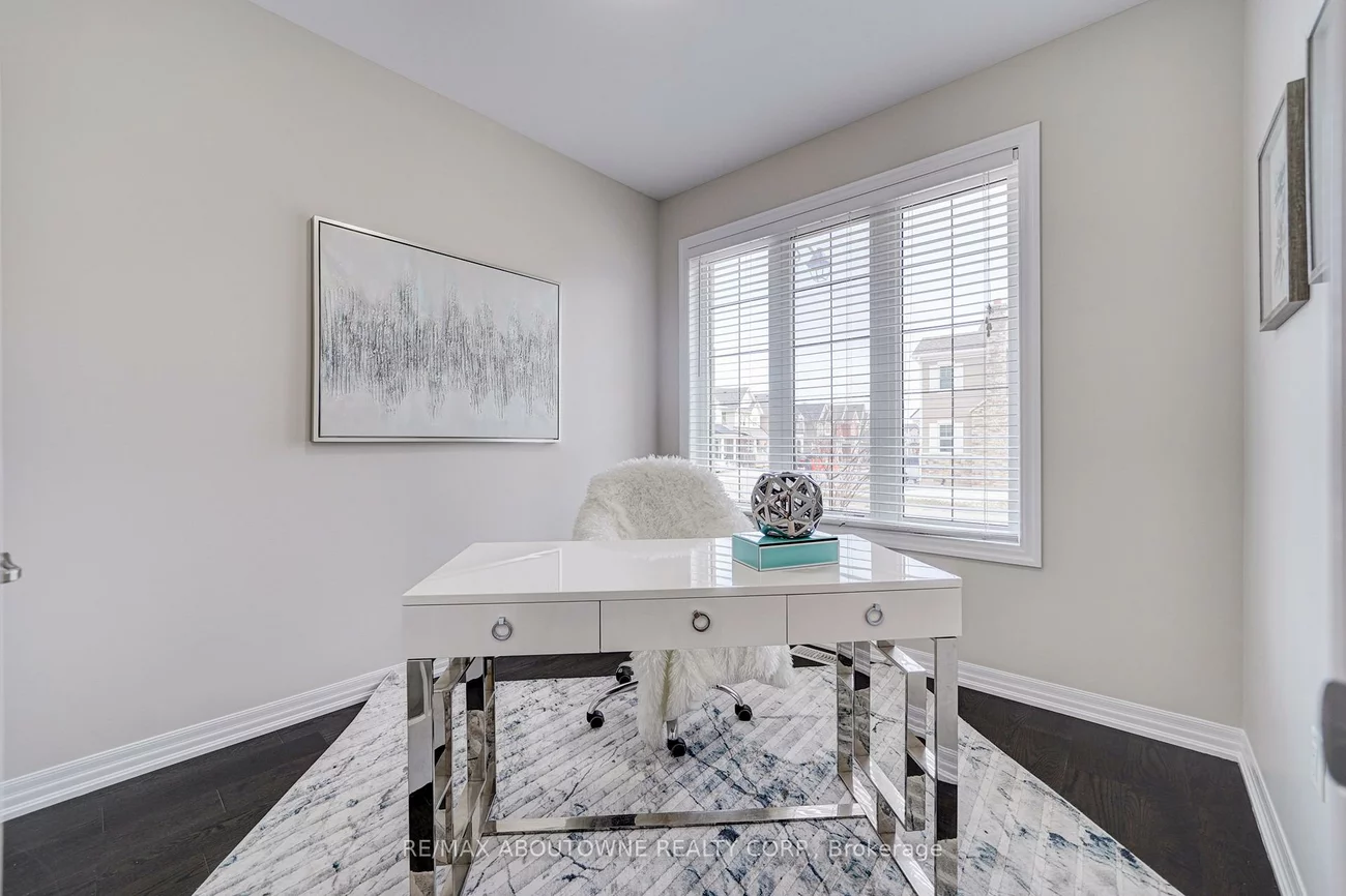 385, Dahlia, 1008 - GO Glenorchy, Oakville