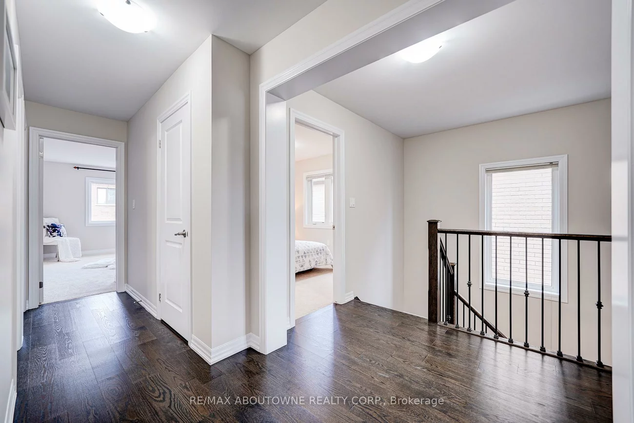 385, Dahlia, 1008 - GO Glenorchy, Oakville