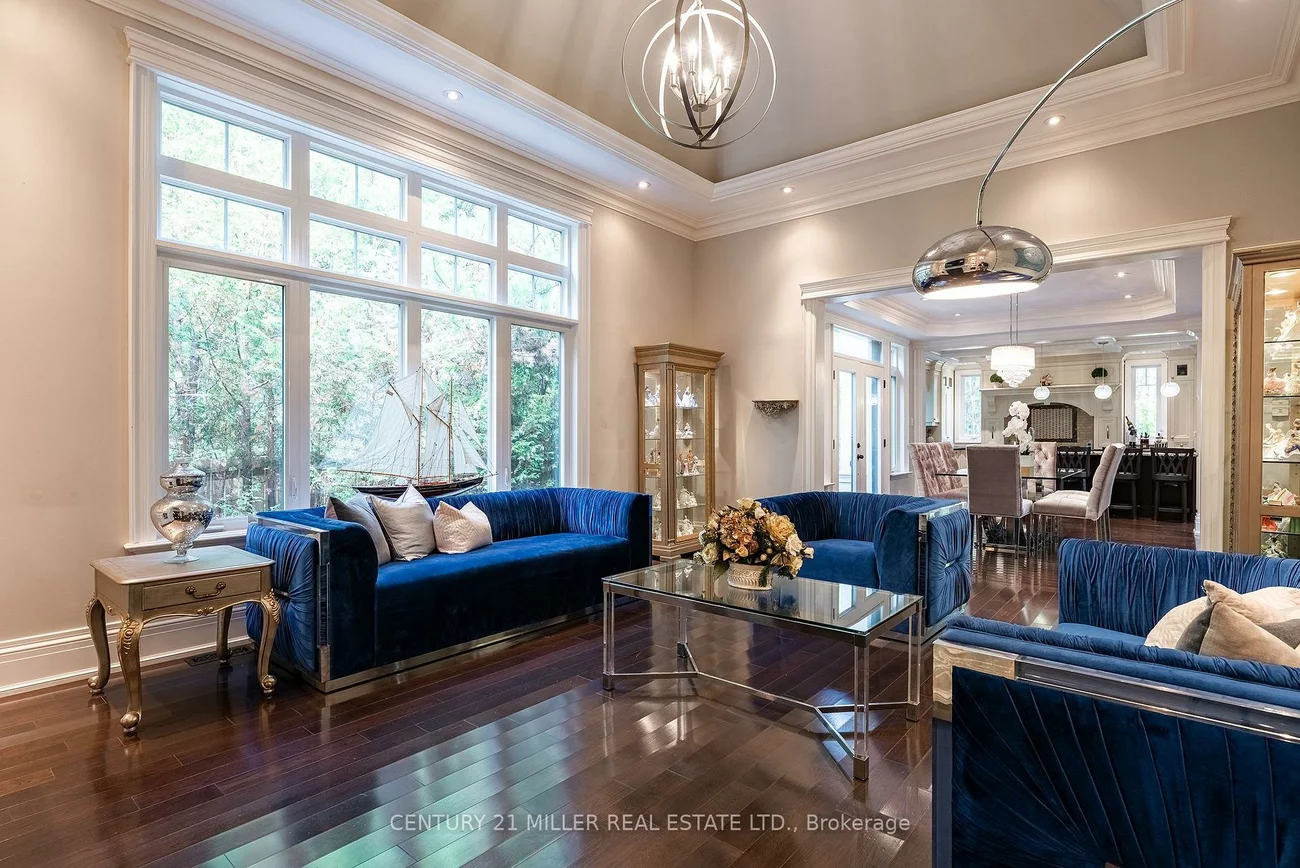 108, Livno, 1001 - BR Bronte, Oakville