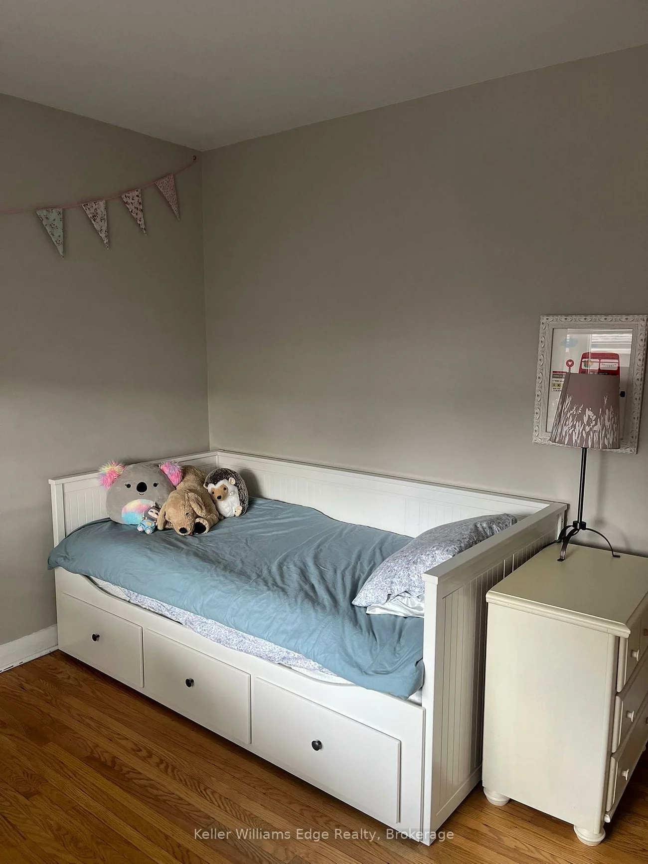 390, St. Augustine, 1002 - CO Central, Oakville