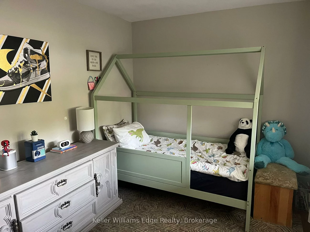 390, St. Augustine, 1002 - CO Central, Oakville