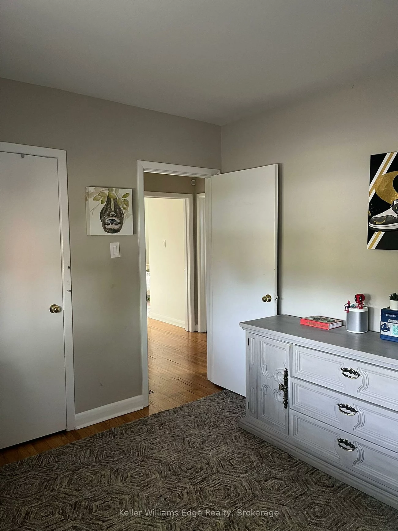 390, St. Augustine, 1002 - CO Central, Oakville