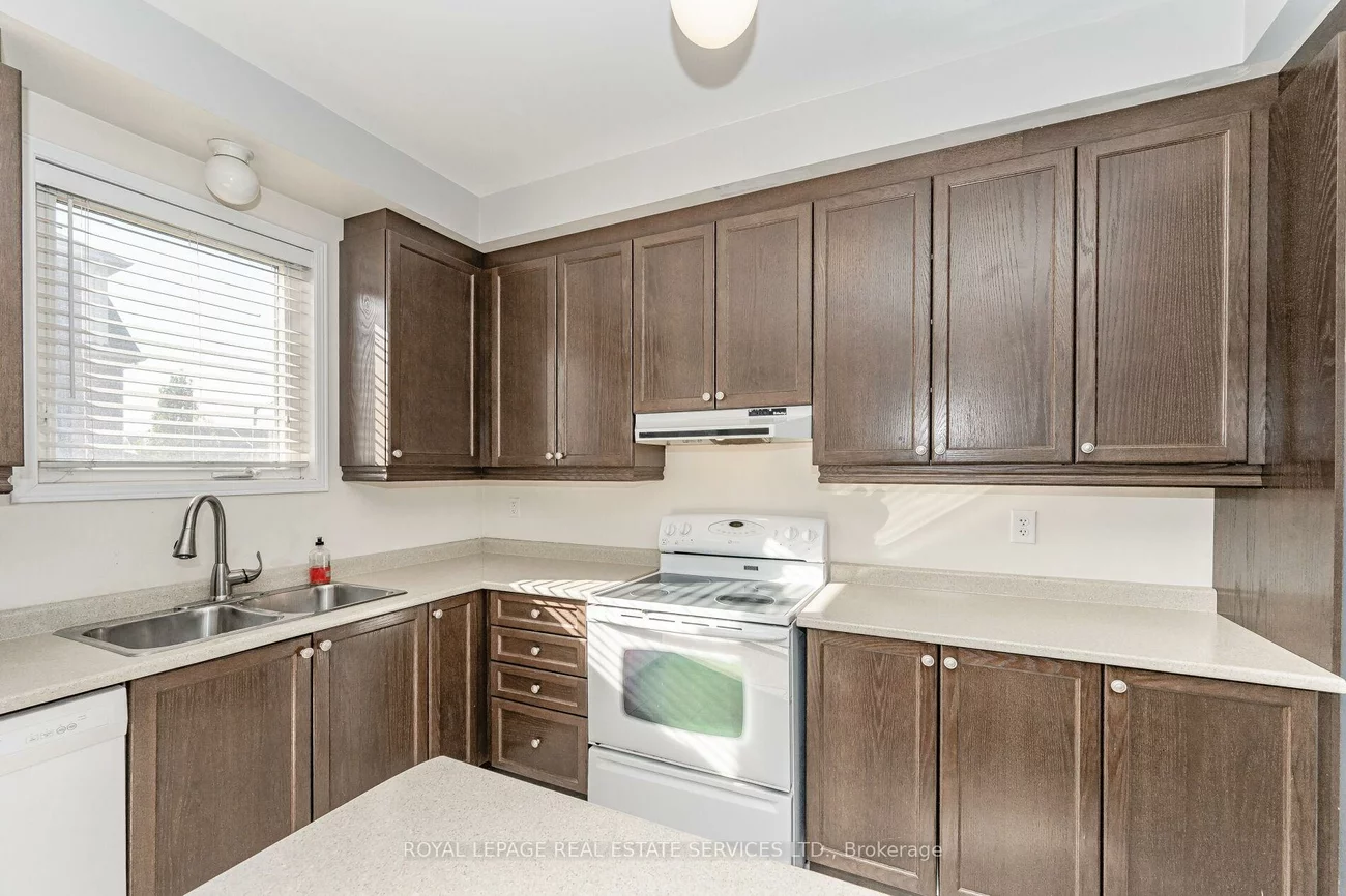 2041, Fiddlers, 1019 - WM Westmount, Oakville