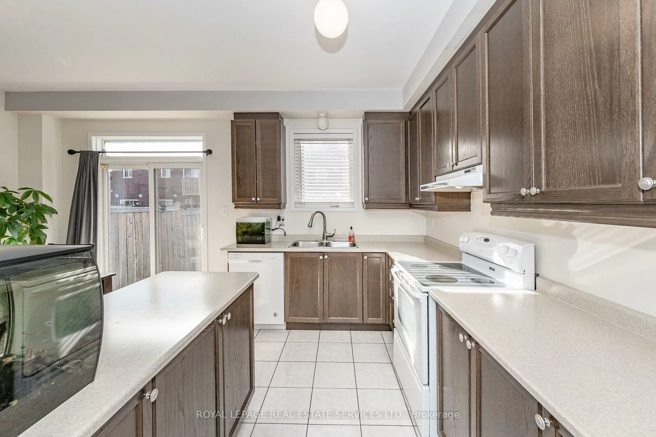 2041, Fiddlers, 1019 - WM Westmount, Oakville