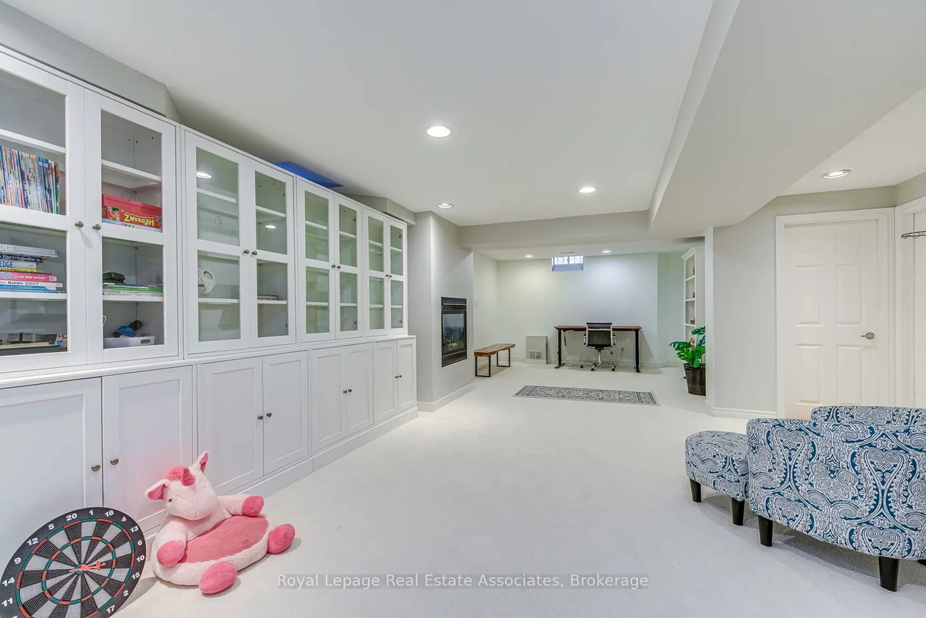 2535, Andover, 1015 - RO River Oaks, Oakville