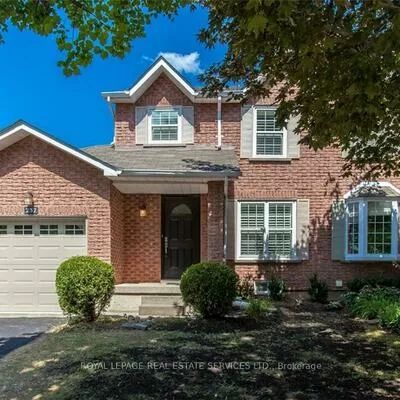 237, Ross, 1015 - RO River Oaks, Oakville