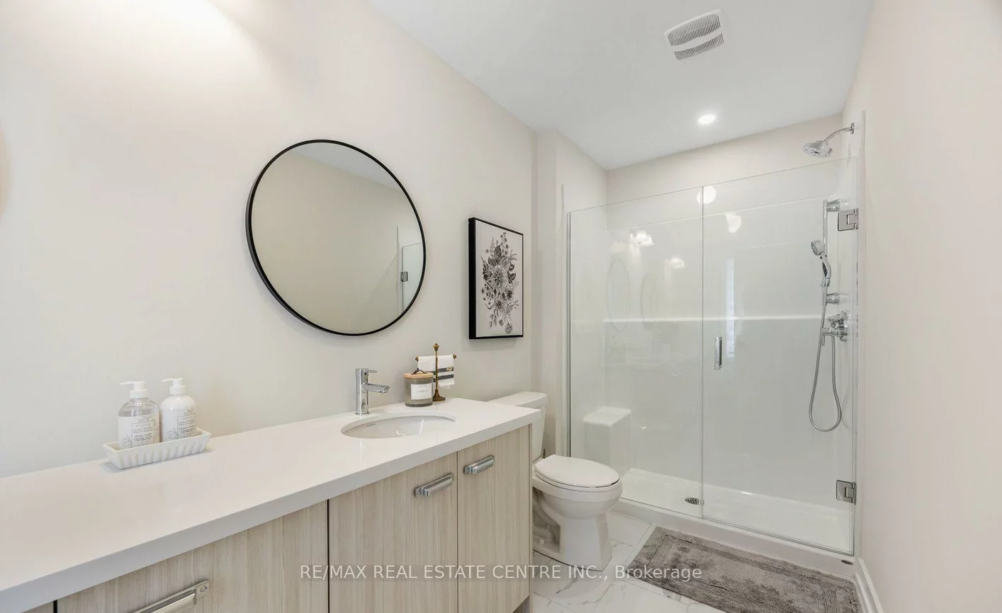 1357, Shevchenko, 1012 - NW Northwest, Oakville