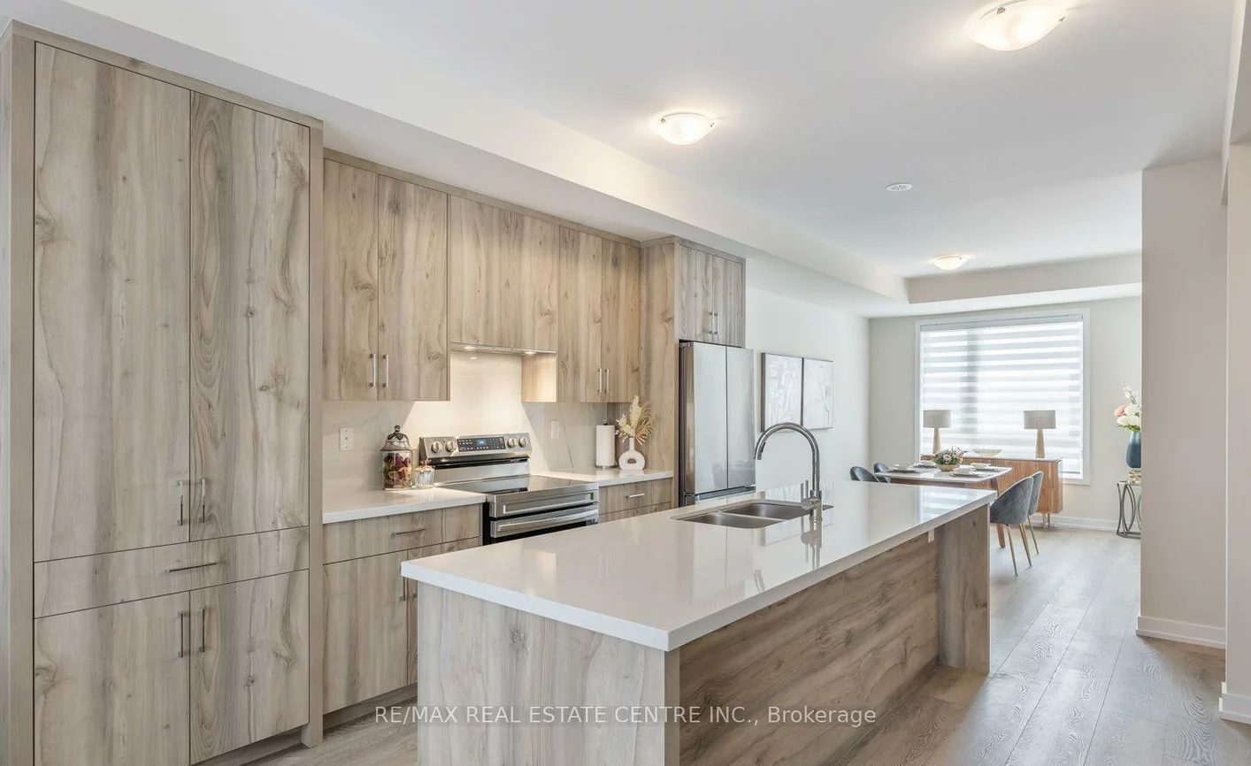 1357, Shevchenko, 1012 - NW Northwest, Oakville