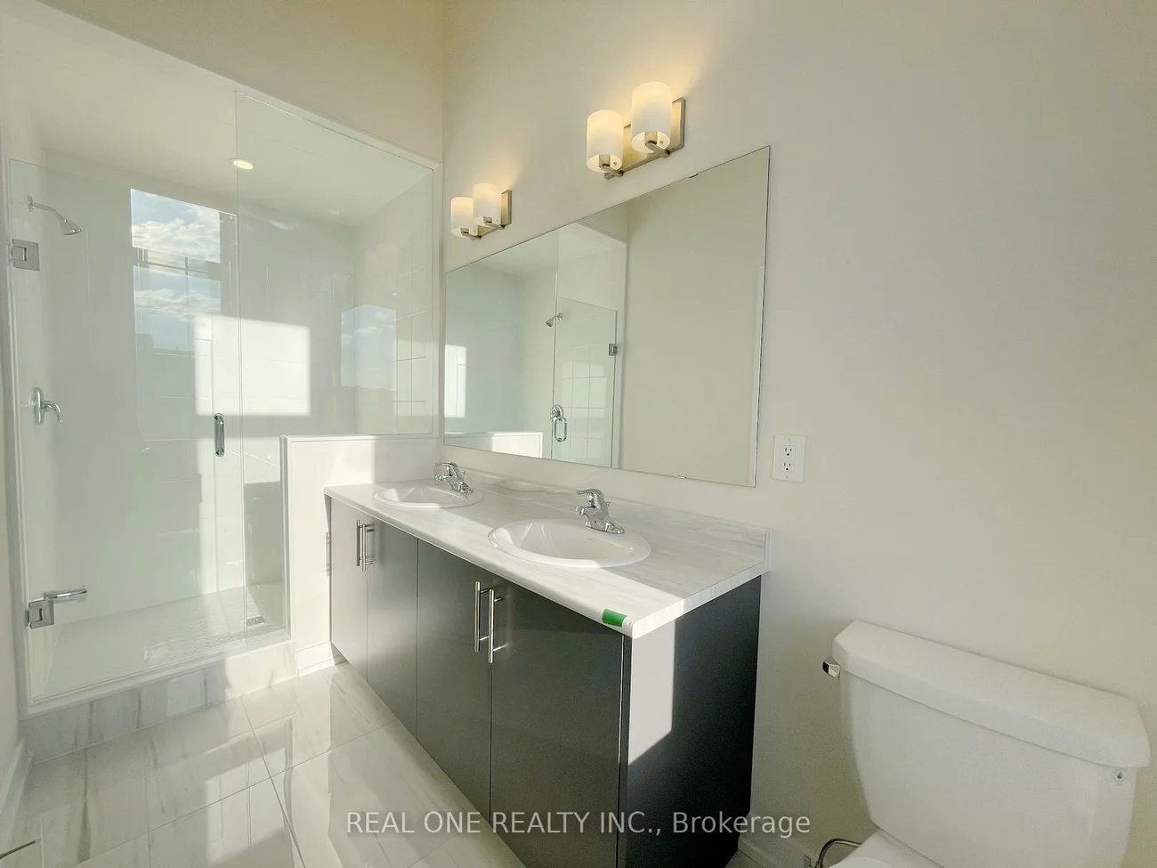 3073, Welsman, 1010 - JM Joshua Meadows, Oakville