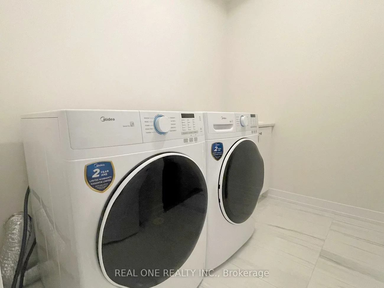 3073, Welsman, 1010 - JM Joshua Meadows, Oakville