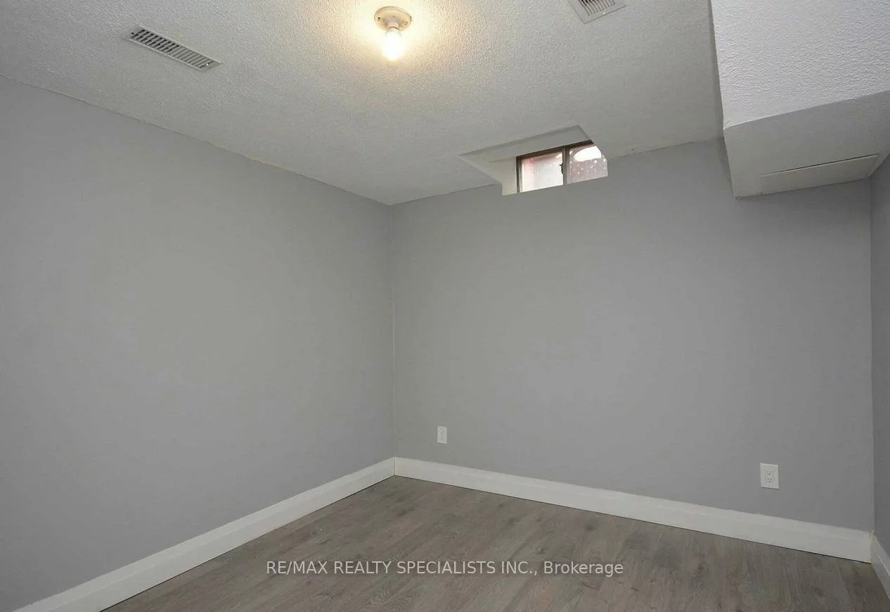 2207, Ridge Landing, 1022 - WT West Oak Trails, Oakville