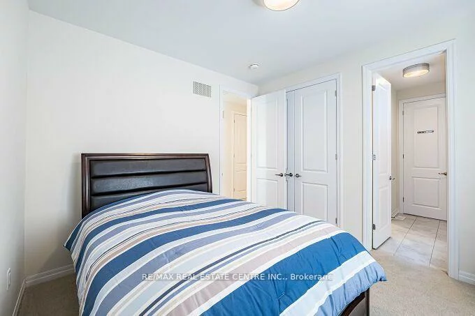 323, Harold Dent, 1008 - GO Glenorchy, Oakville