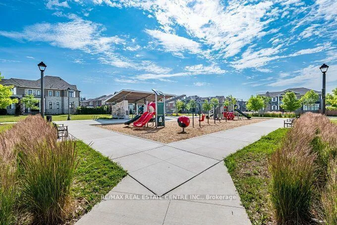 323, Harold Dent, 1008 - GO Glenorchy, Oakville