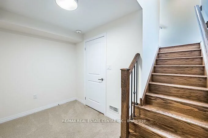 323, Harold Dent, 1008 - GO Glenorchy, Oakville