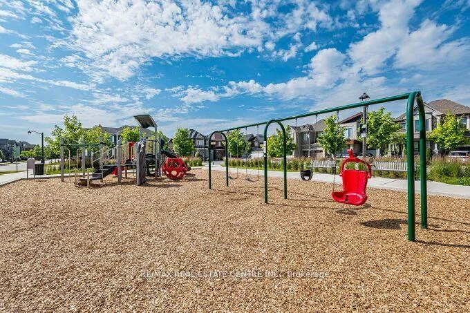 323, Harold Dent, 1008 - GO Glenorchy, Oakville