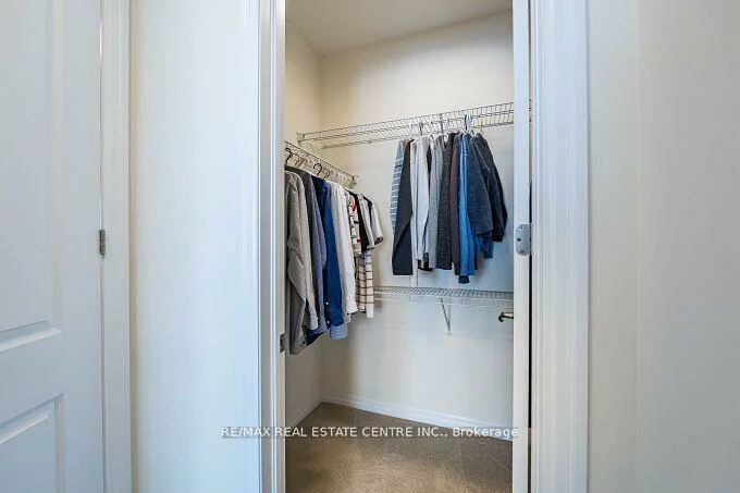 323, Harold Dent, 1008 - GO Glenorchy, Oakville