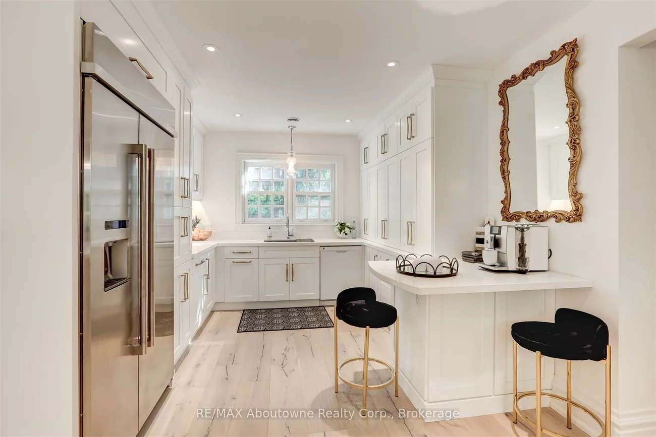 317, Gloucester, 1013 - OO Old Oakville, Oakville