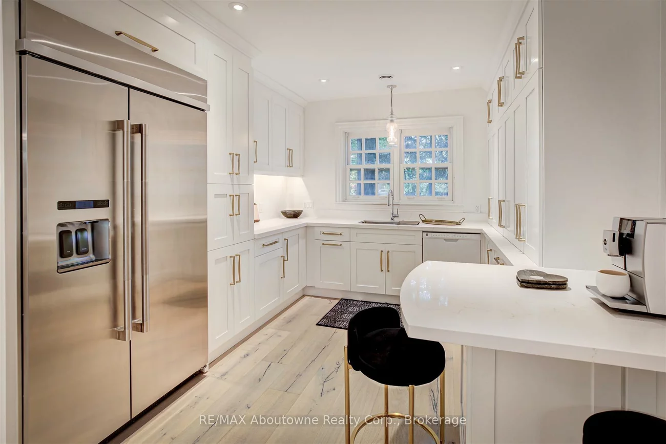 317, Gloucester, 1013 - OO Old Oakville, Oakville