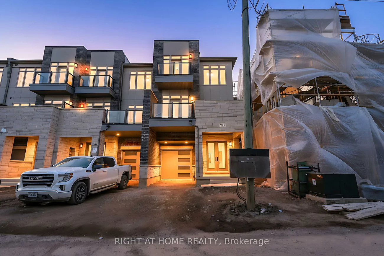 3319, Taha, 1008 - GO Glenorchy, Oakville