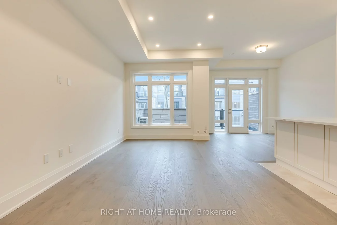 3319, Taha, 1008 - GO Glenorchy, Oakville