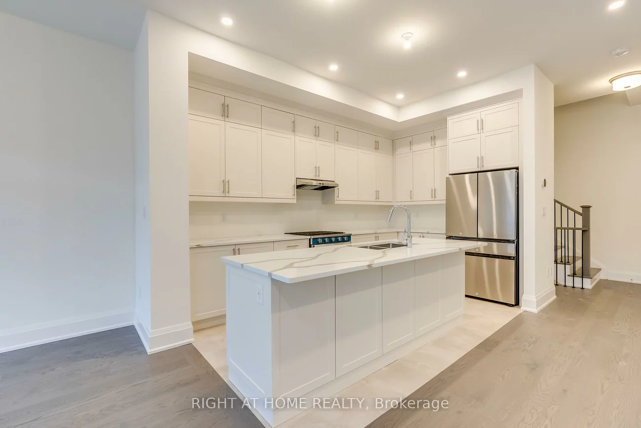 3319, Taha, 1008 - GO Glenorchy, Oakville